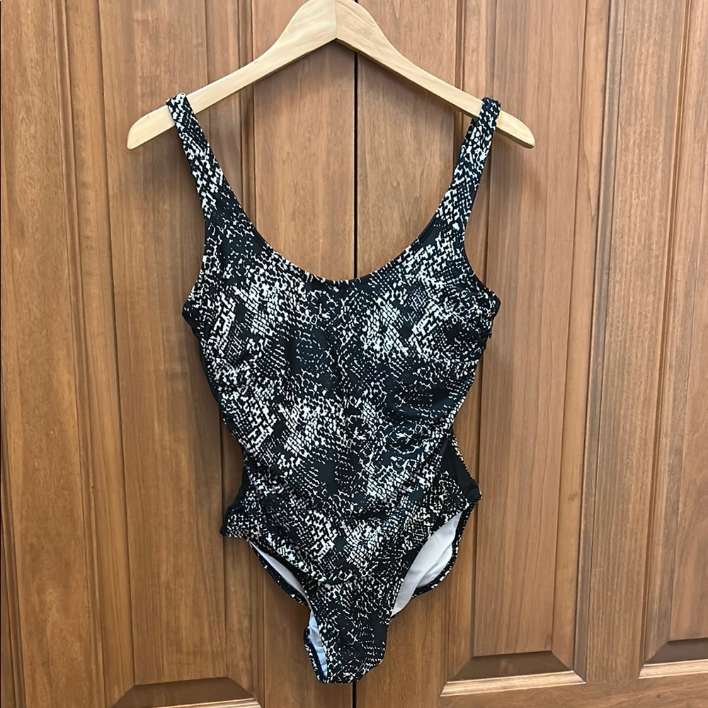 DKNY Black and White Snakeskin Print Swimsuit size 10